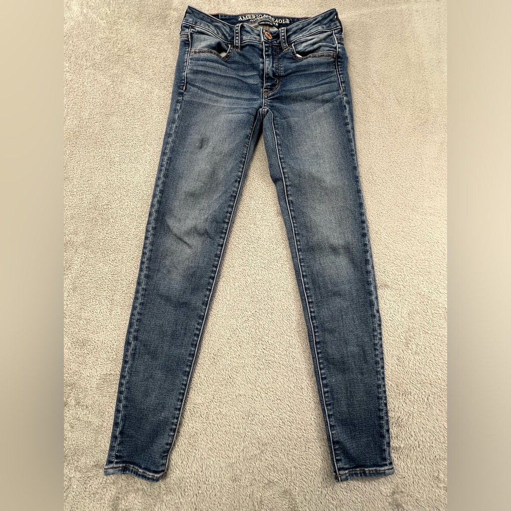 American Eagle 2, 26 Super Stretch Blue Skinny Denim Jeans Cotton Blend Whiskers
